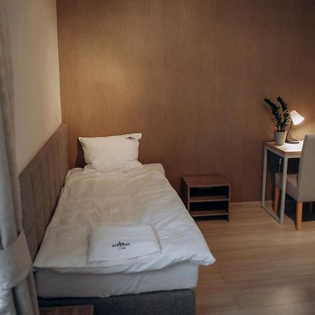 Redwood Hostel لوبلين المظهر الخارجي الصورة