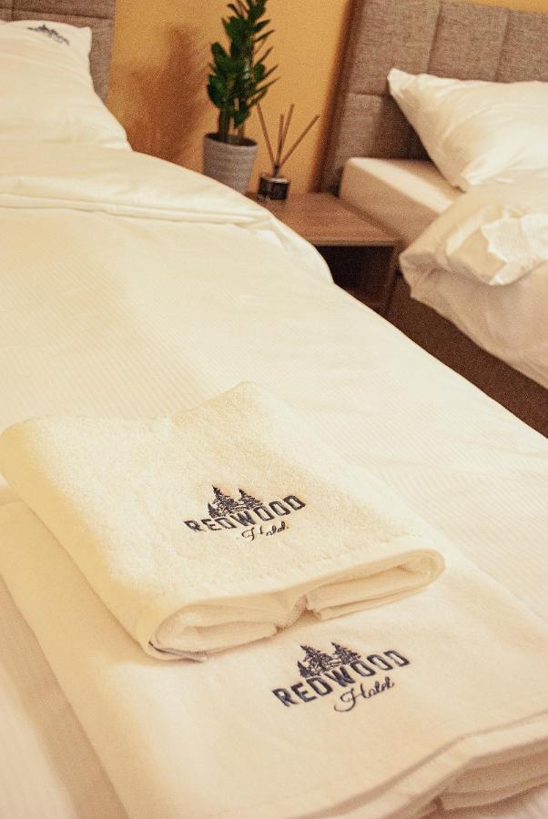 Redwood Hostel لوبلين المظهر الخارجي الصورة