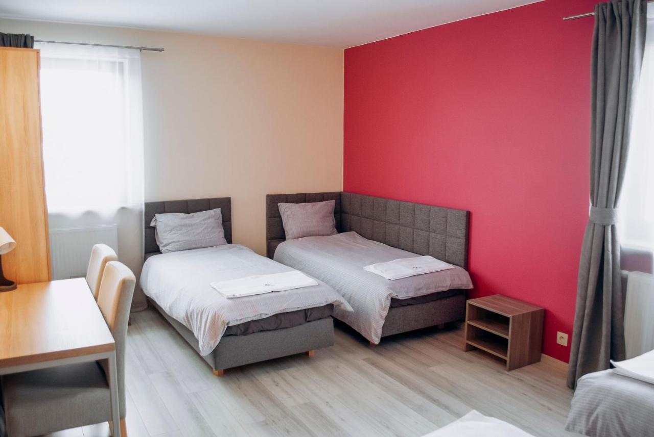 Redwood Hostel لوبلين المظهر الخارجي الصورة