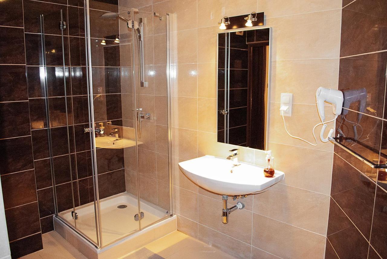 Redwood Hostel لوبلين المظهر الخارجي الصورة