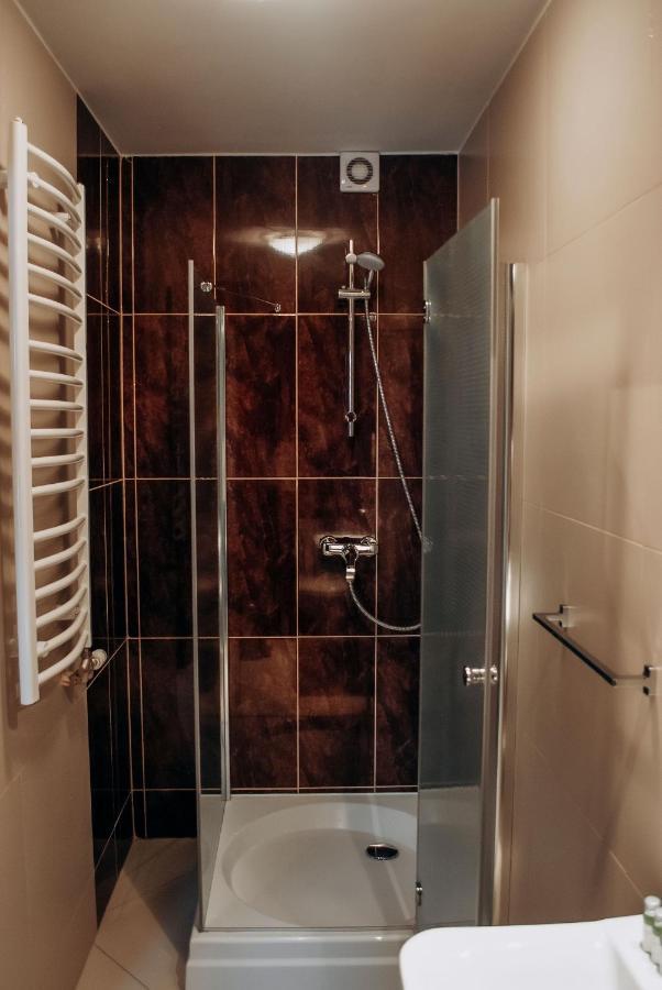 Redwood Hostel لوبلين المظهر الخارجي الصورة